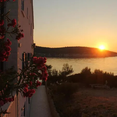 Sunset Hvar شقة هفار